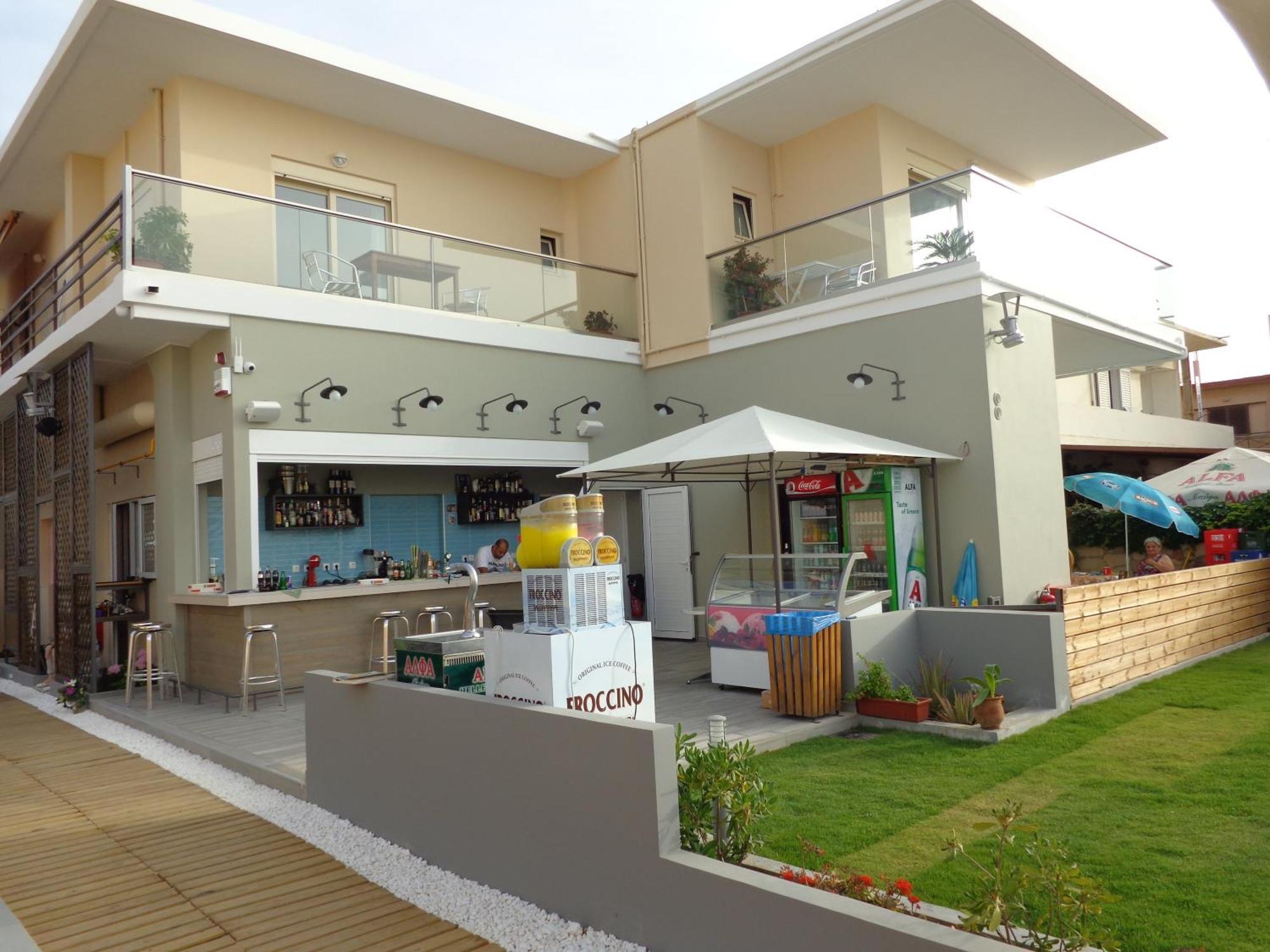 Litinakis Studios Sea View & Litinakis Studios Garden View 700 Meters Away Agia Marina  Екстер'єр фото
