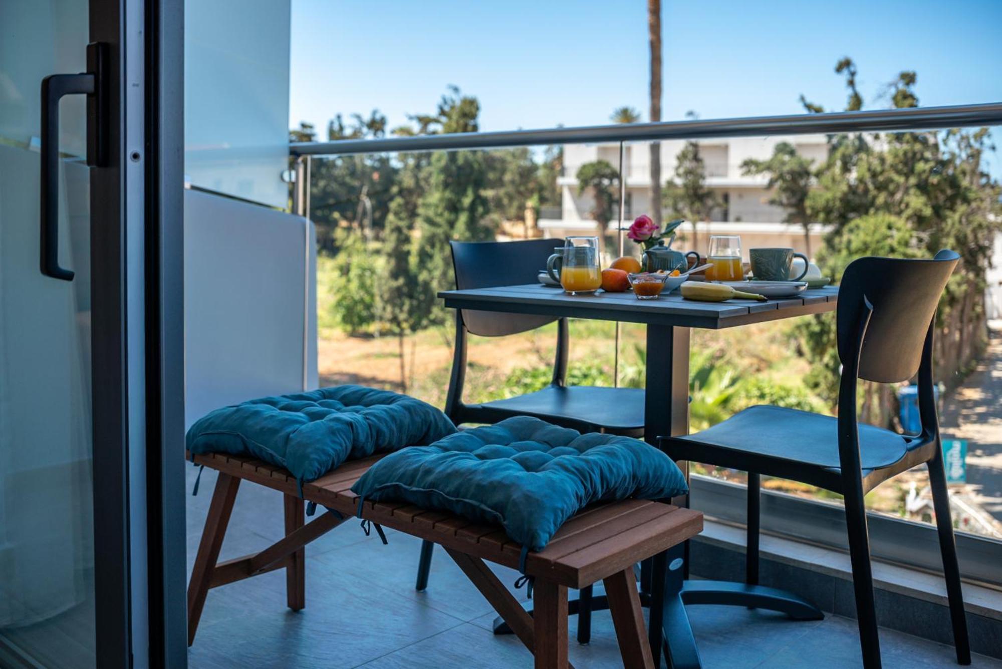 Litinakis Studios Sea View & Litinakis Studios Garden View 700 Meters Away Agia Marina  Екстер'єр фото