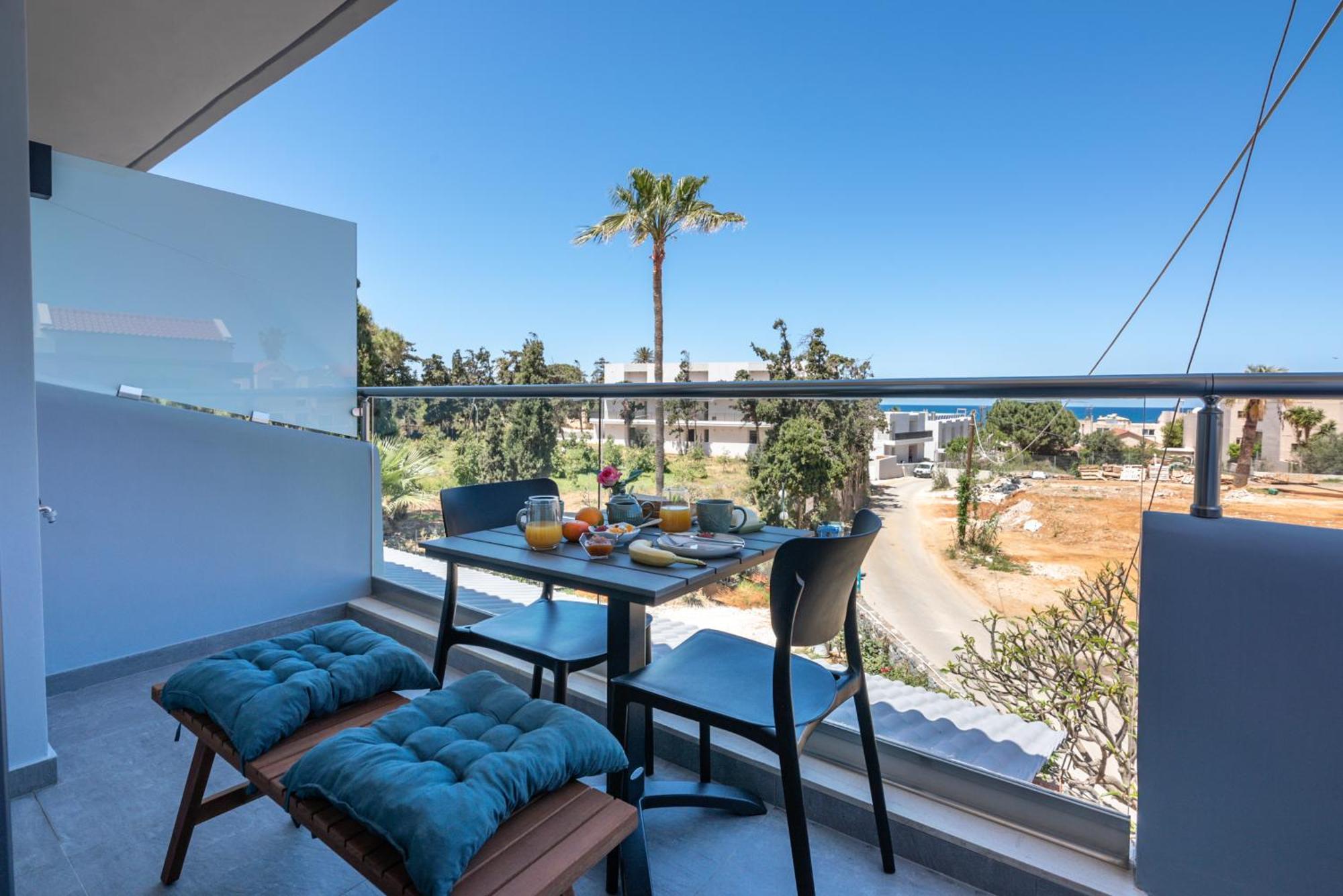 Litinakis Studios Sea View & Litinakis Studios Garden View 700 Meters Away Agia Marina  Екстер'єр фото